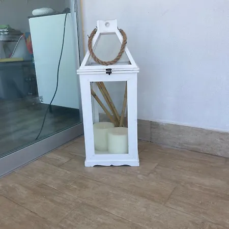 Carrie - Coralbay Porto Pozzo